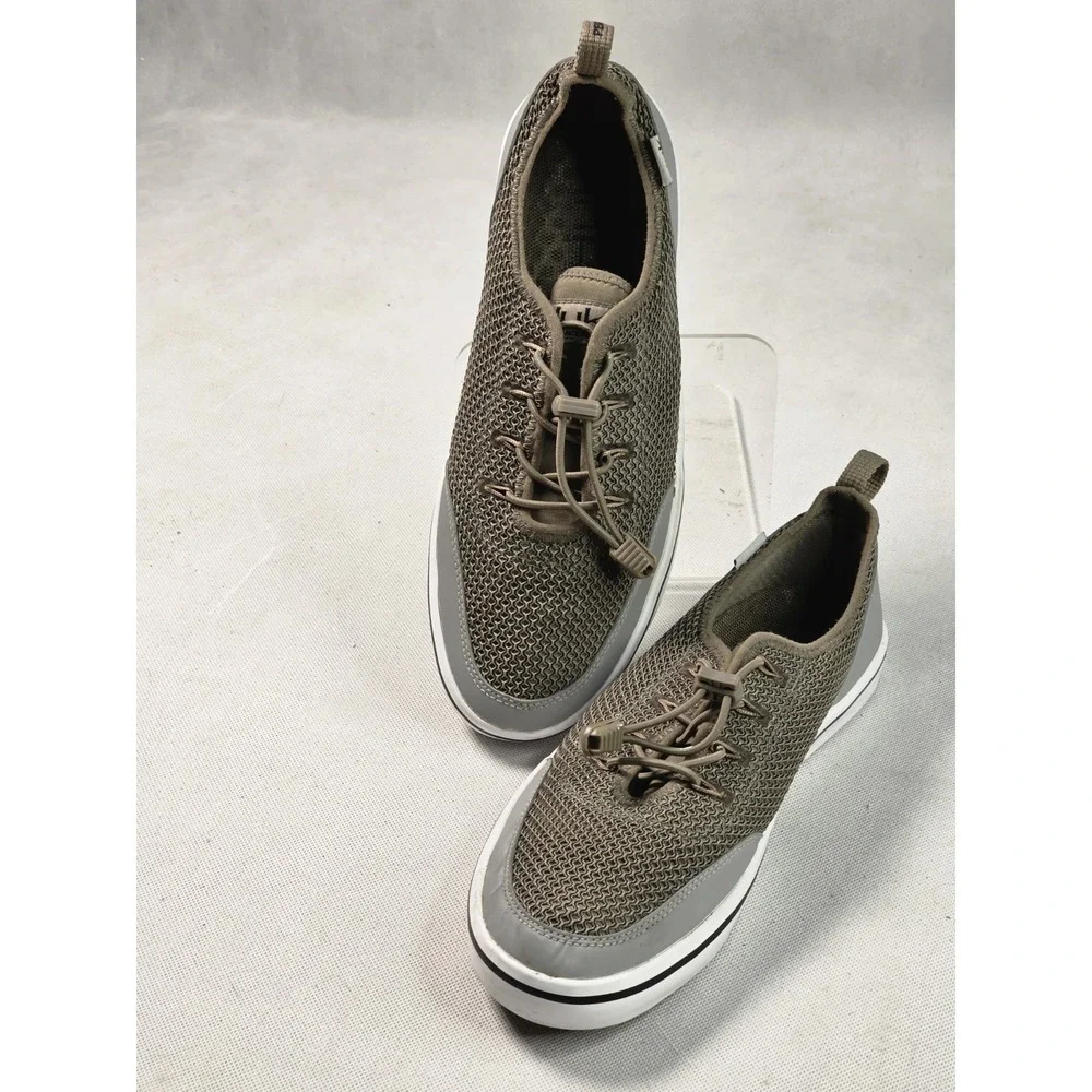 Huk Mania Performance Fishing Water Shoes  Size 8 Gray /Khaki Worn Once